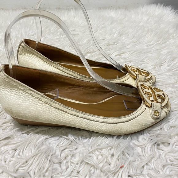 Tory Burch Off White Miller Leather Wedge Heel - Picture 2 of 6